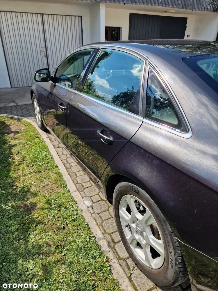 Audi A4 Limousine - 19