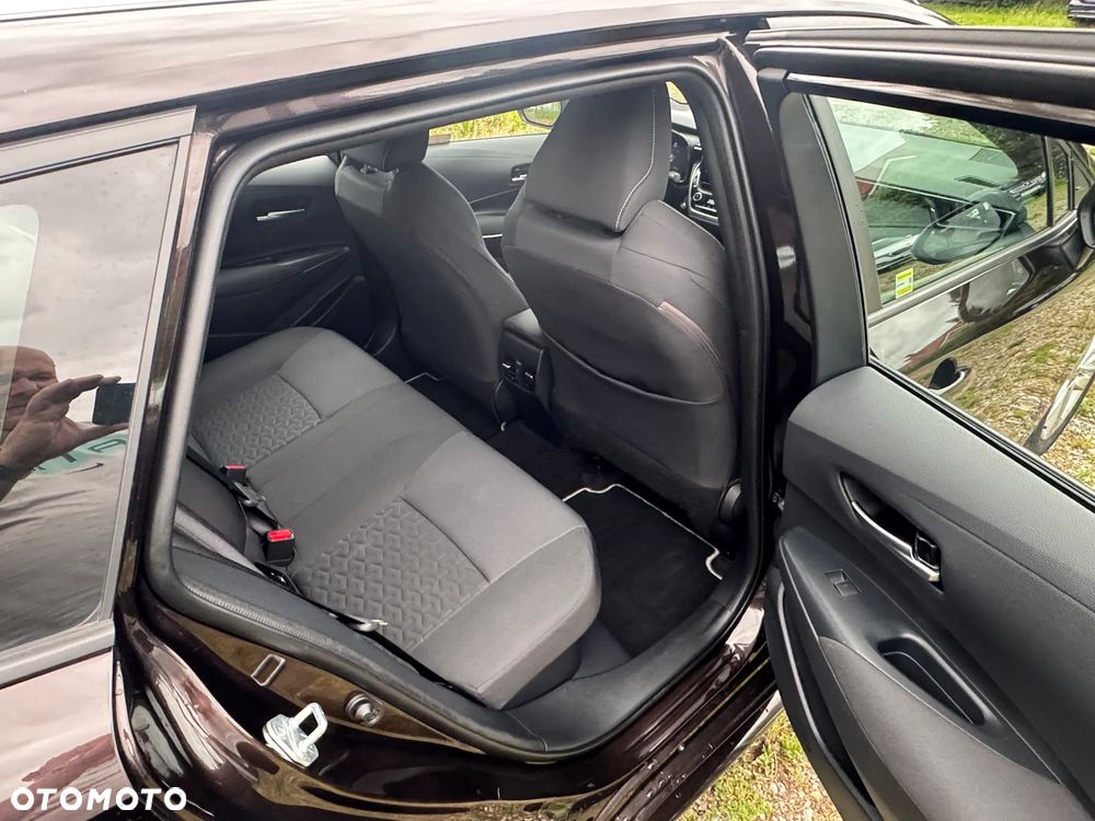 Toyota Corolla 1.8 Hybrid GPF Comfort - 20