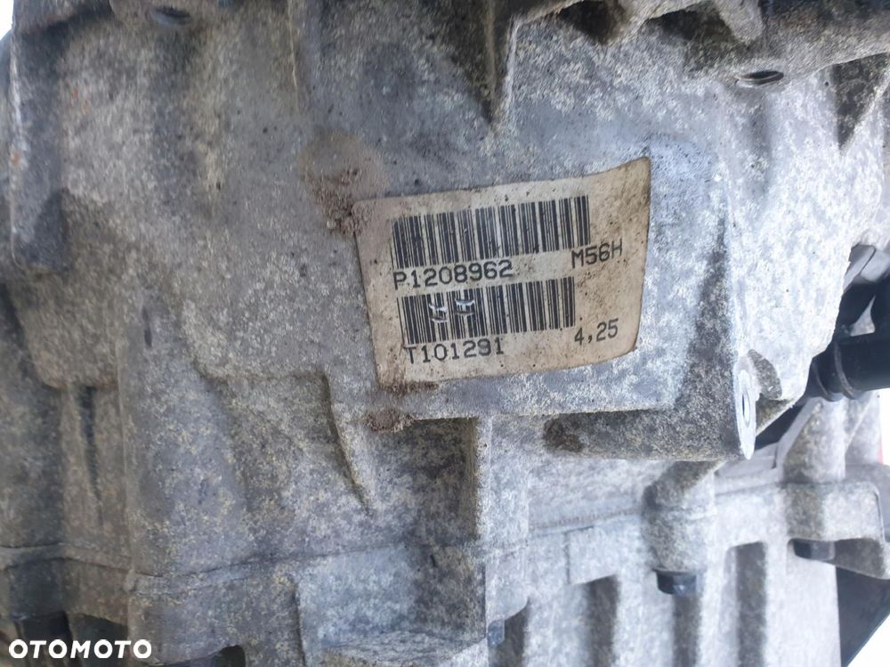 Volvo S60 V70 II S80 2.4 SKRZYNIA BIEGÓW P1208962 1208962 20 zębów 105tys - 8