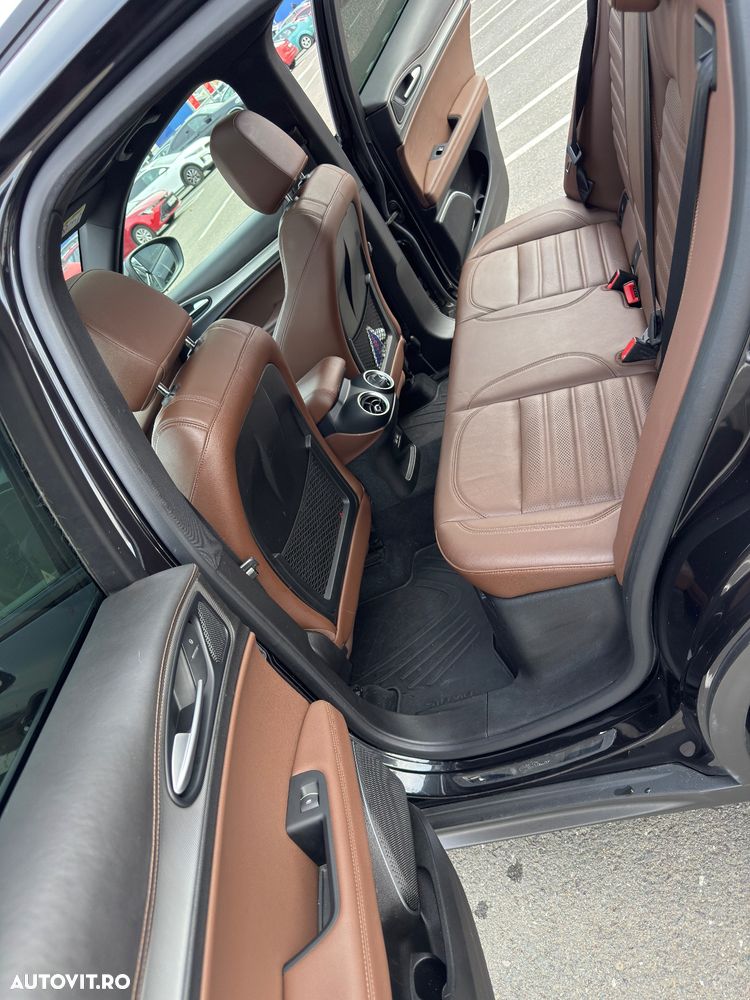Alfa Romeo Stelvio 2.0 Turbo 16V AT8-Q4 B-Tech - 10