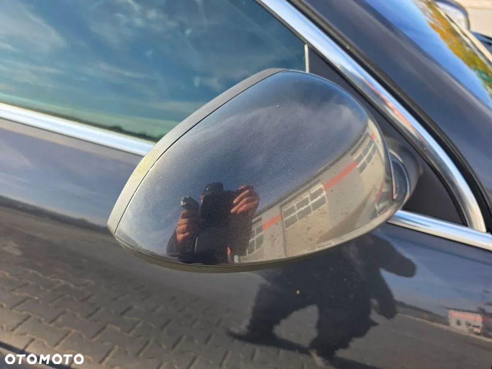 OPEL INSIGNIA A LUSTERKO PRAWE ASYSTENT MARTWE POLE SKŁADANE EL. LAKIER Z190 - 2