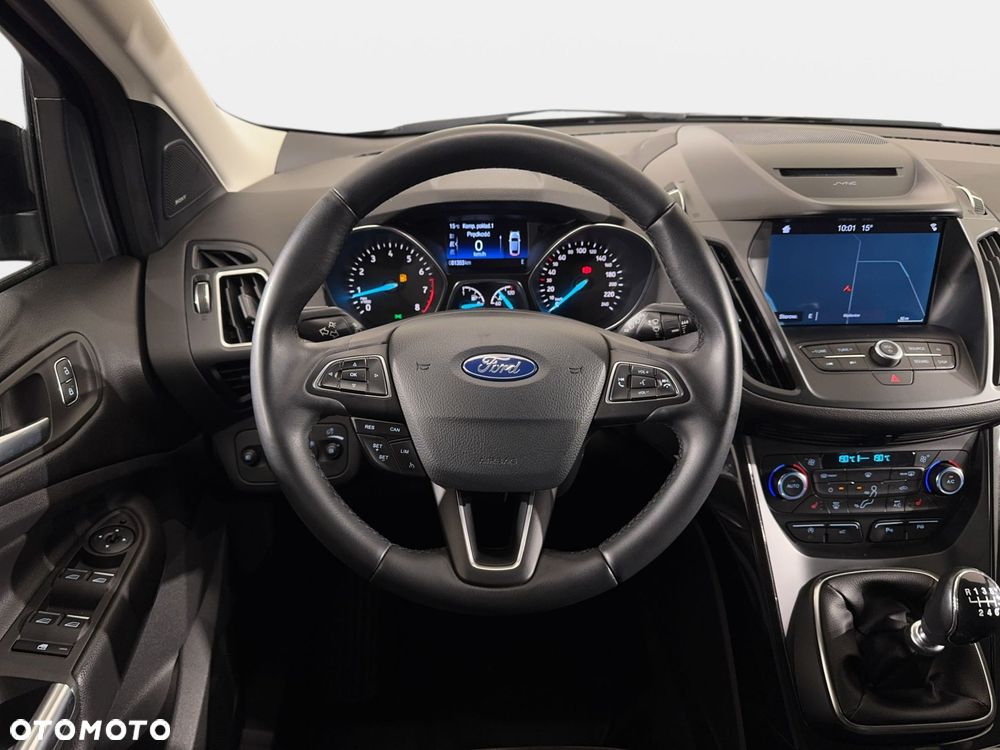 Ford Kuga - 18