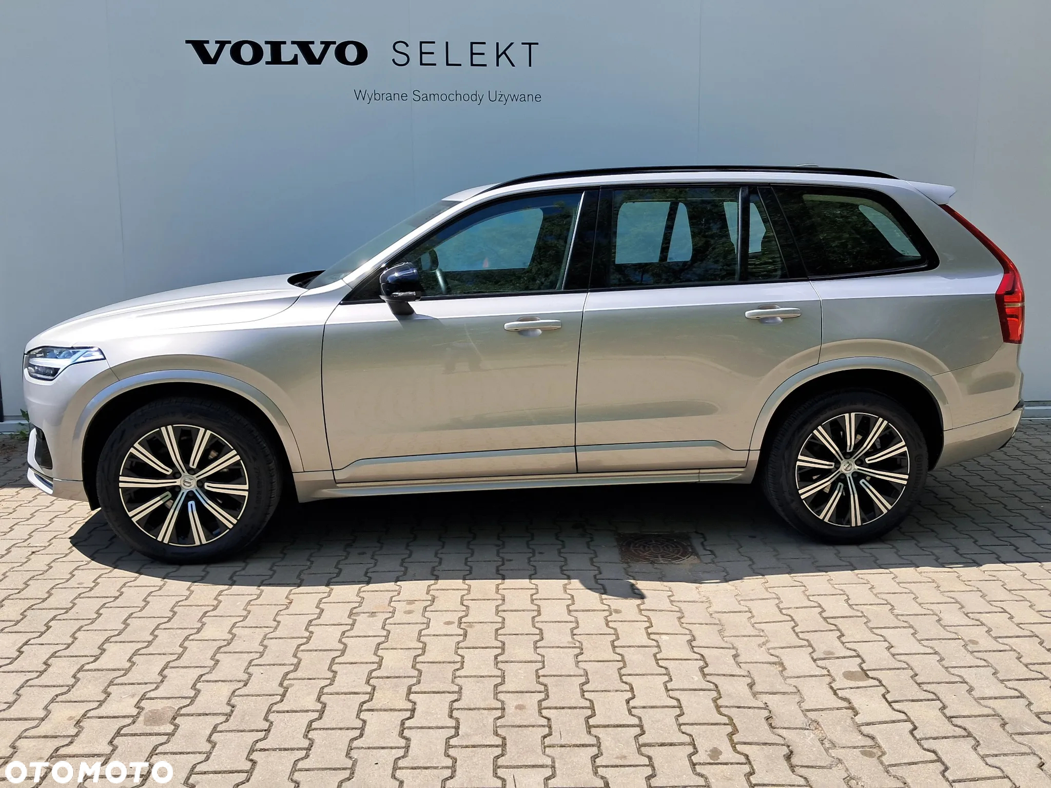 Volvo XC 90 - 8