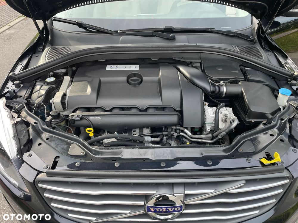 Volvo XC 60 - 18