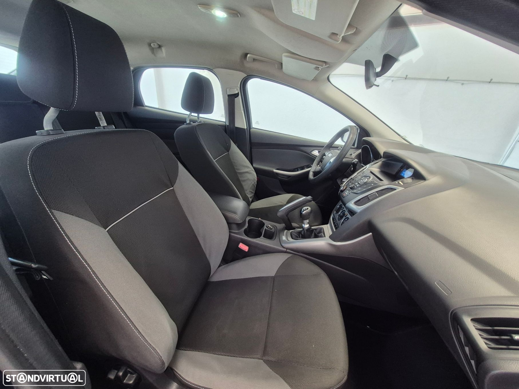 Ford Focus 1.6 TDCi Trend - 14