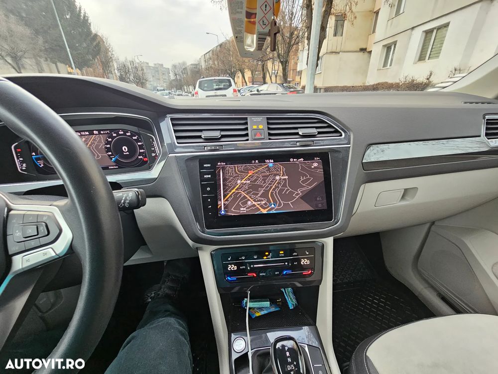 Volkswagen Tiguan 2.0 TDI SCR DSG 4Motion Elegance - 27