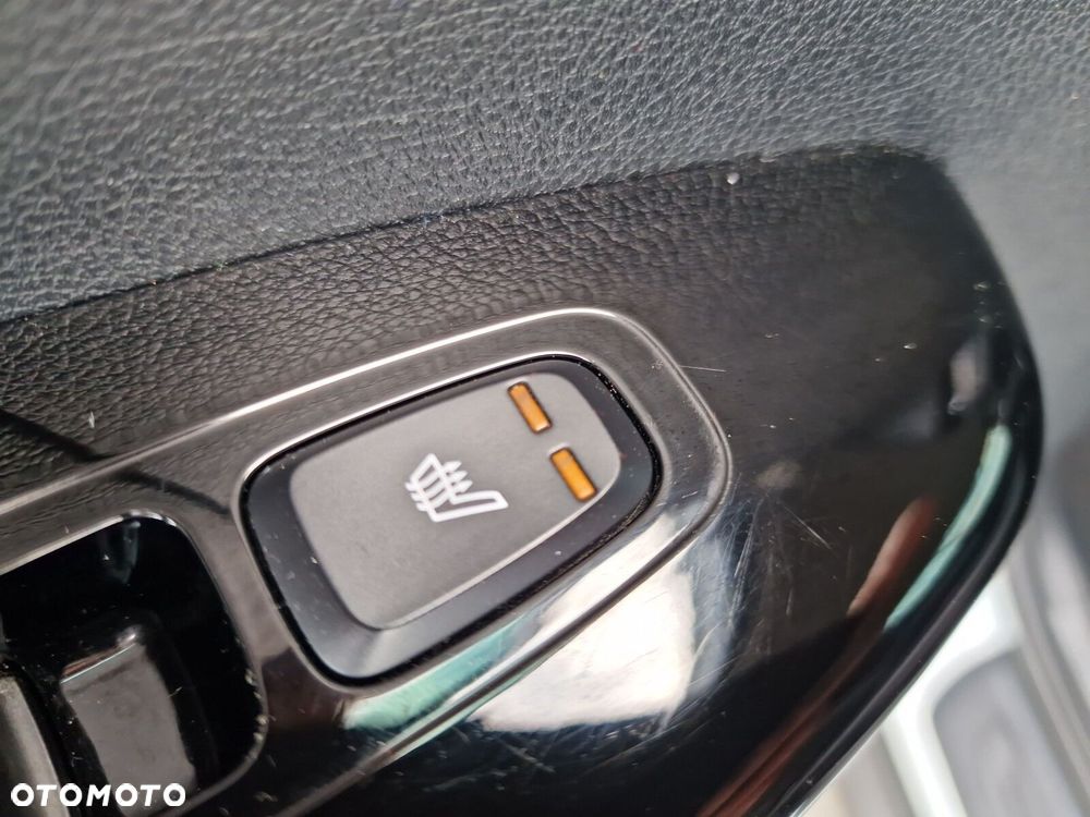 Kia Sportage 1.6 GDI L Business Line Plus 2WD - 35
