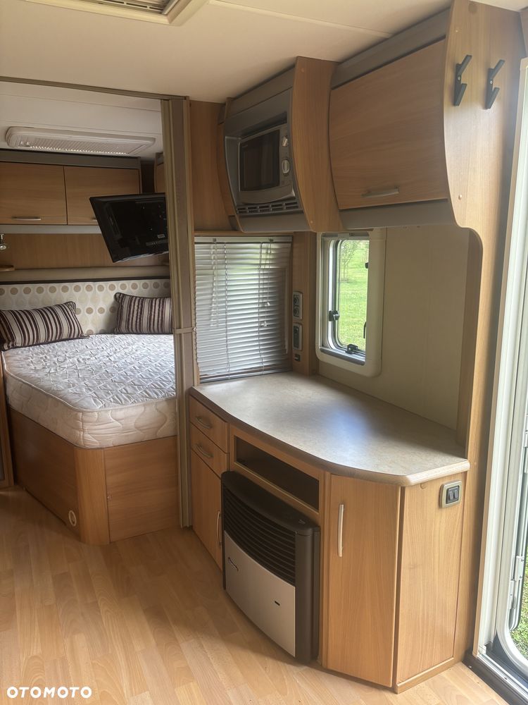 SWIFT CONQUEROR 540 - 14