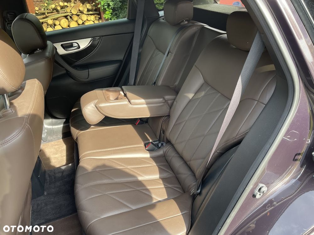 Infiniti QX70 3.0d S Premium - 23