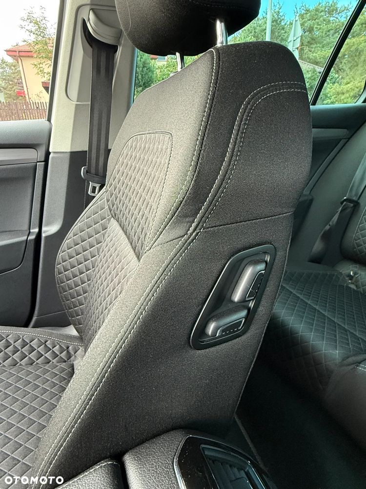 Skoda Superb 2.0 TDI Ambition DSG - 18