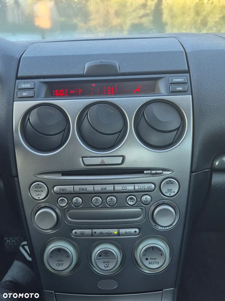 Mazda 6 3.0 V6 - 10