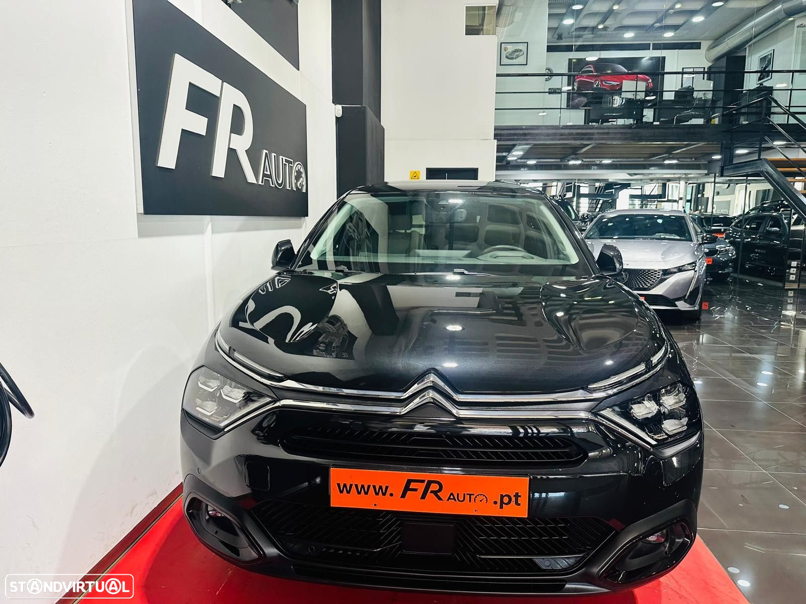 Citroën e-C4 50 kWh Shine - 17