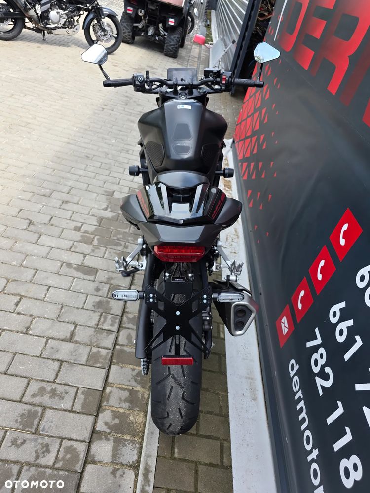 Honda Hornet - 18