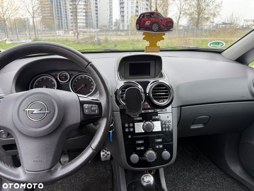 Opel Corsa 1.4 16V Color Edition - 8