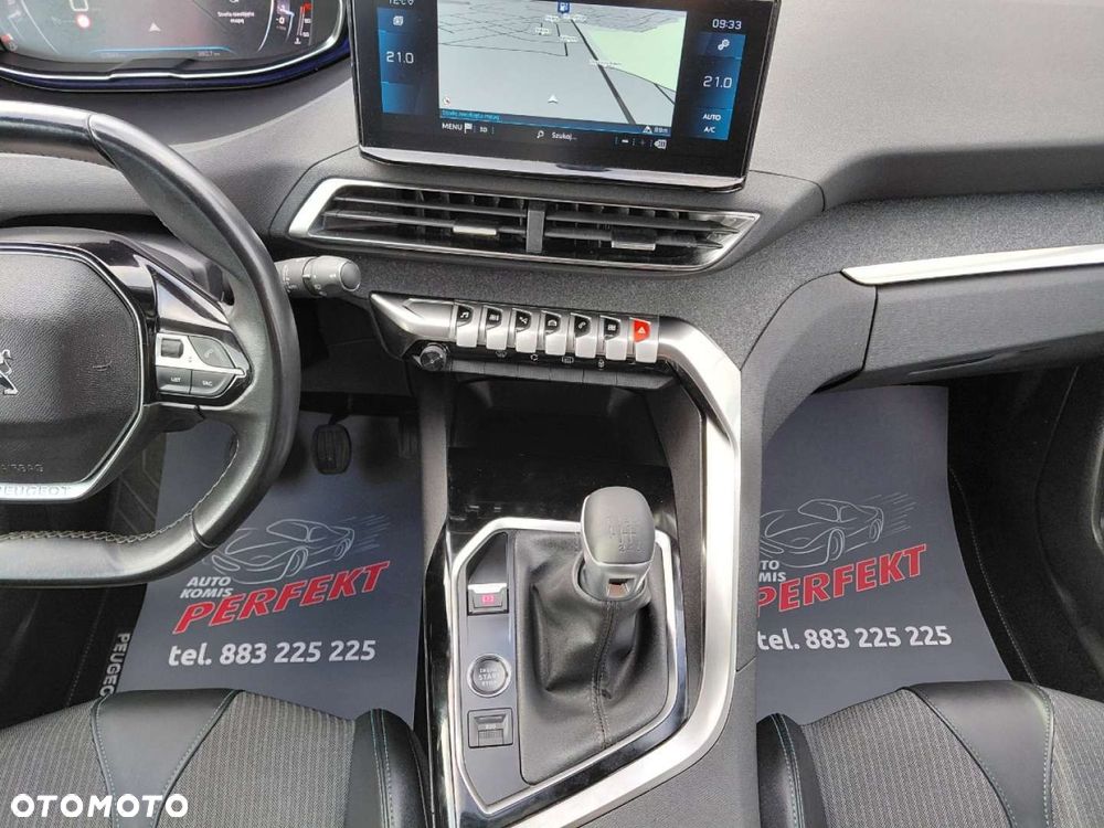 Peugeot 3008 - 23