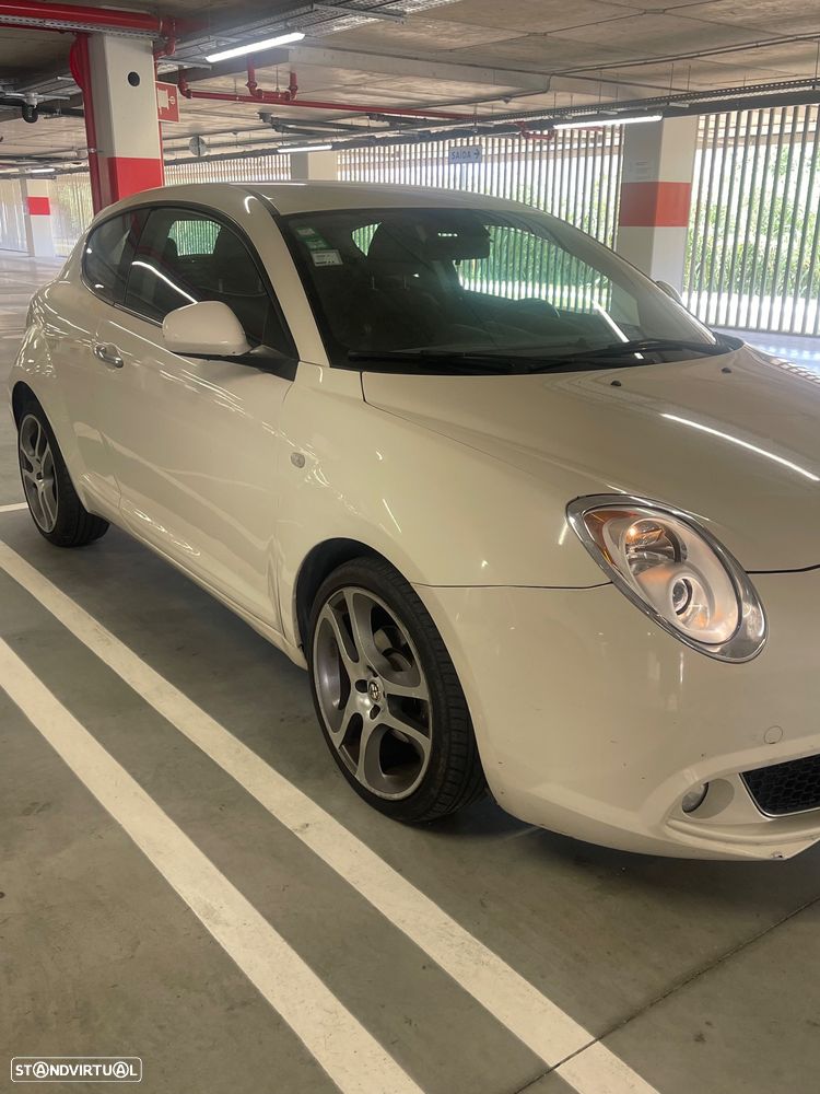Alfa Romeo MiTo 1.6 JTD Distinctive - 2