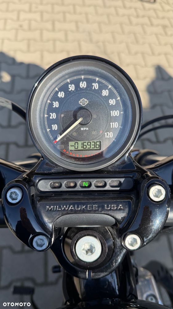Harley-Davidson Sportster Forty-Eight - 13