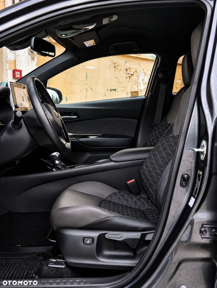 Toyota C-HR 1.8 Hybrid Executive - 21