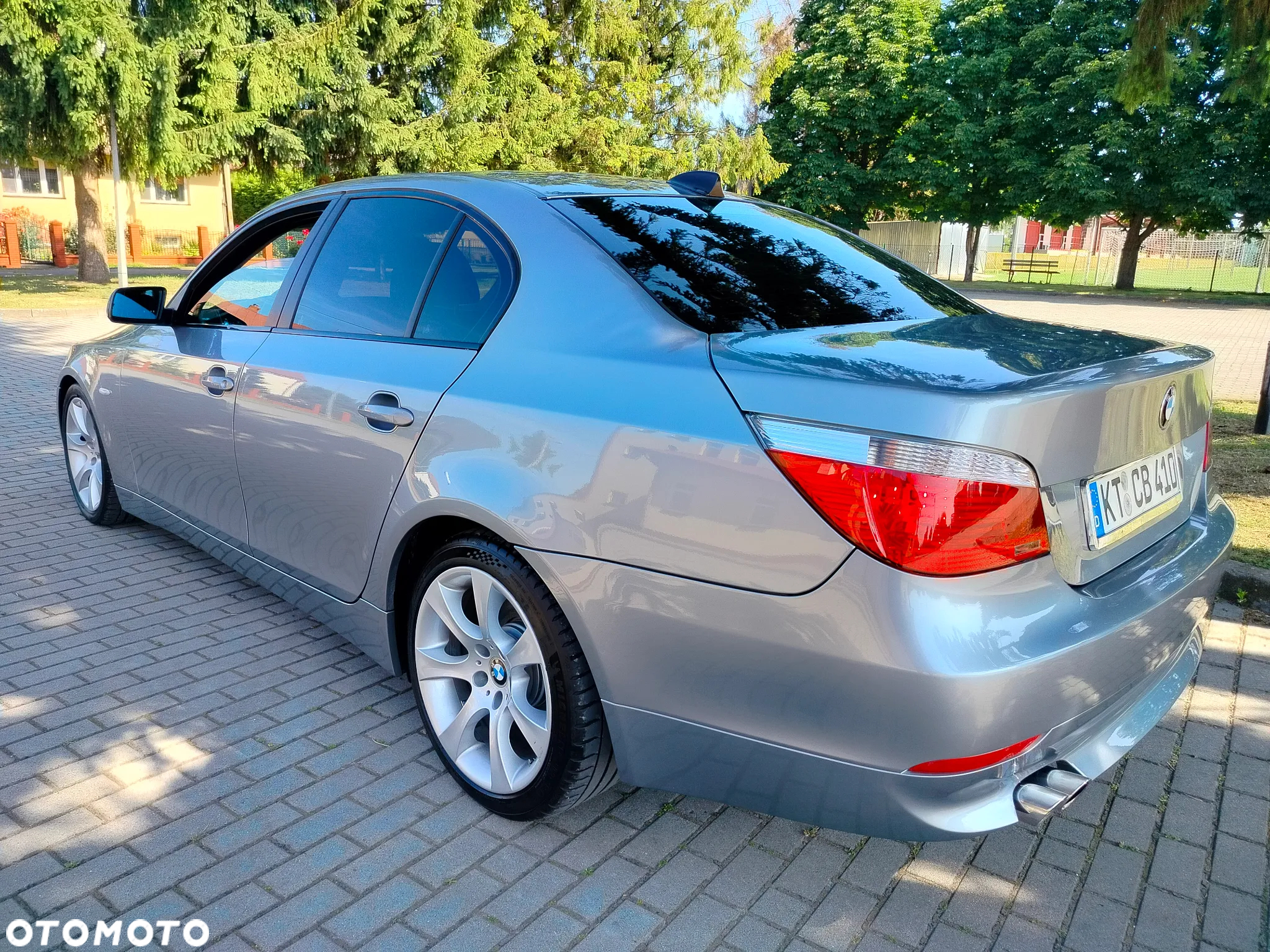 BMW Seria 5 525i - 9