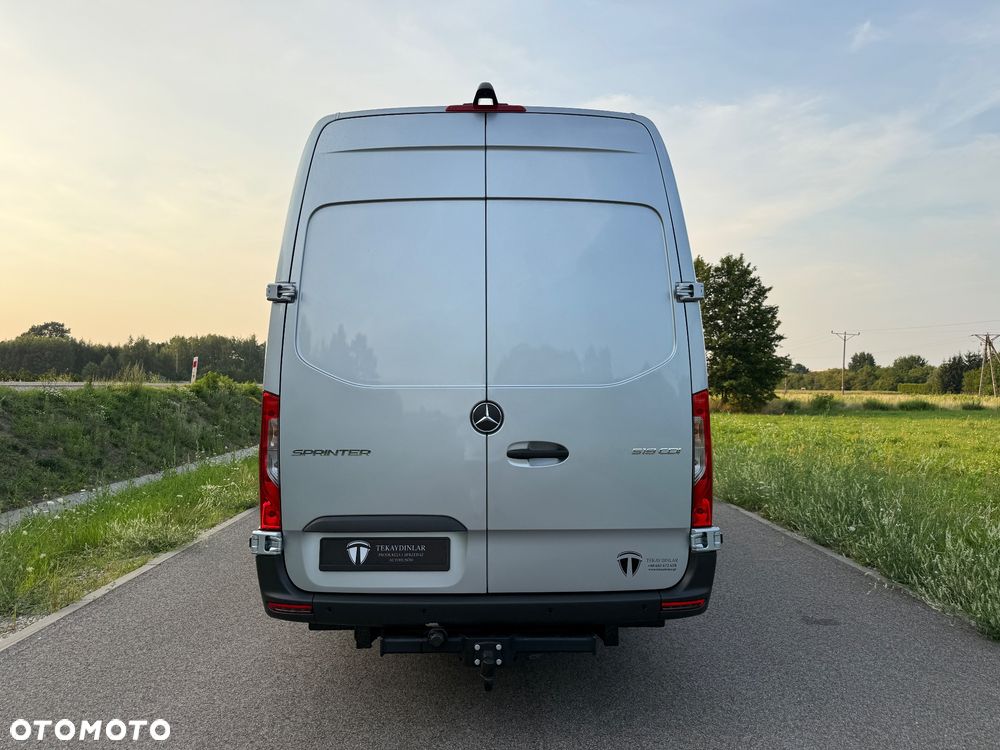 Mercedes-Benz Sprinter 519 - 13