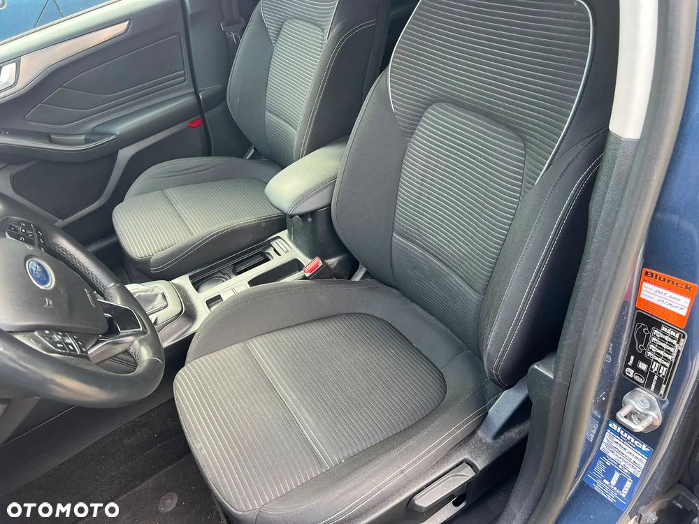 Ford Focus 2.0 EcoBlue STart-Stopp-System TITANIUM - 8