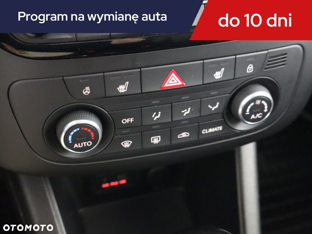 Kia Venga - 14