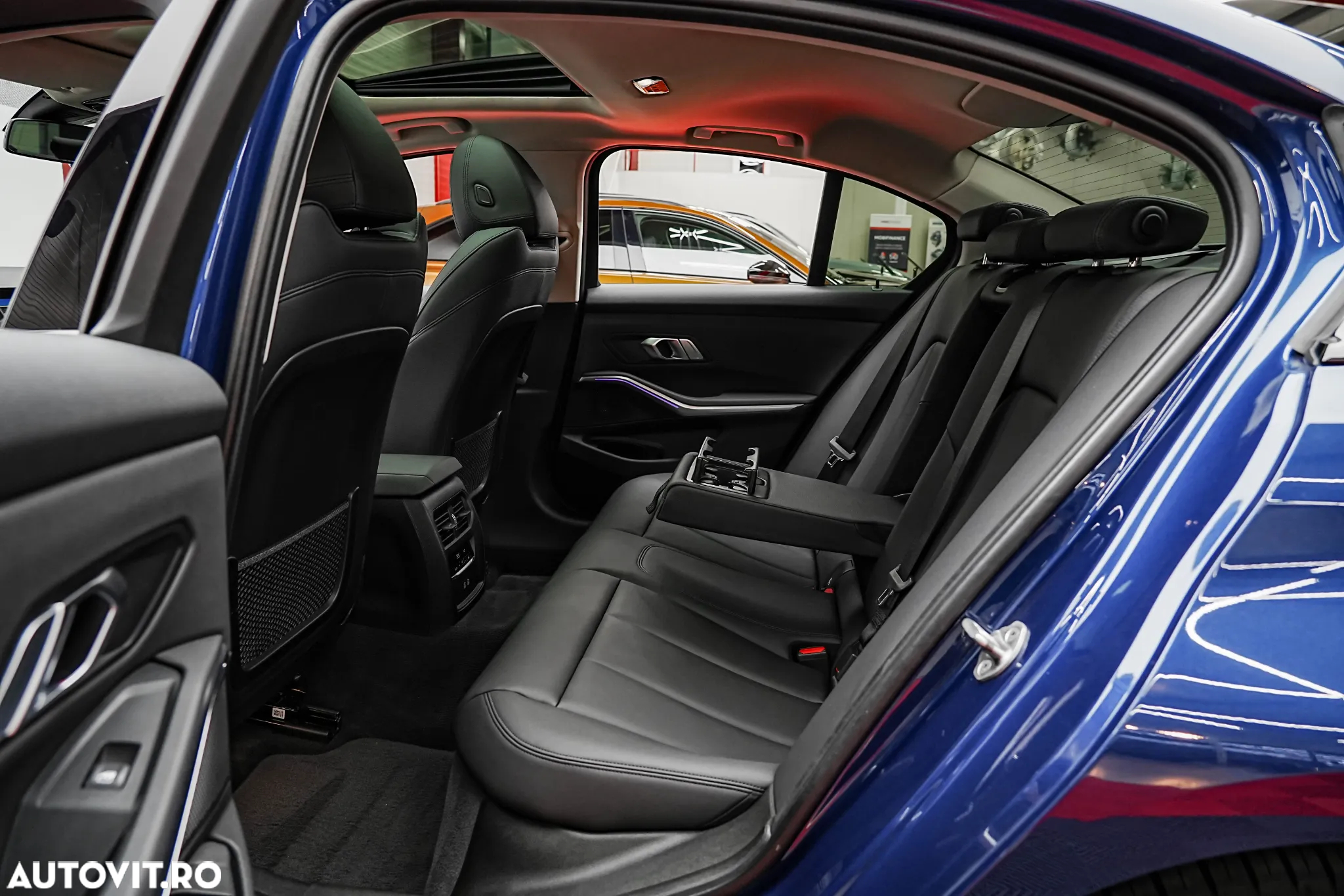 BMW Seria 3 318i Aut. Sport Line - 6