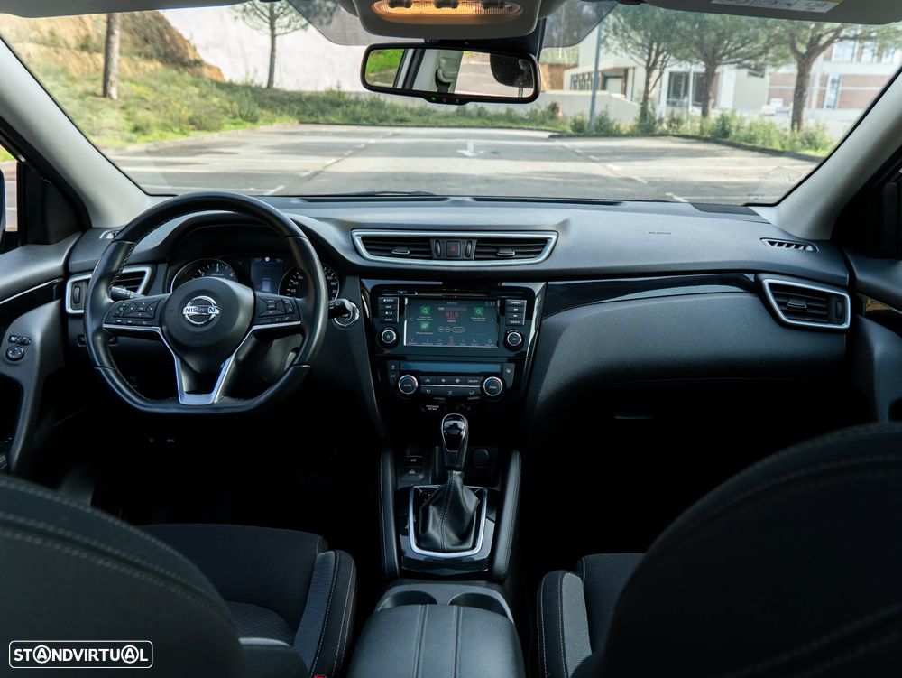 Nissan Qashqai 1.5 dCi DCT N-CONNECTA - 22