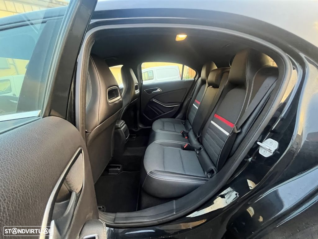 Mercedes-Benz A 180 CDi BE Urban - 45