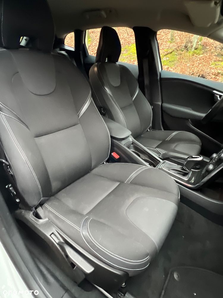 Volvo V40 D3 Geartronic Inscription - 29