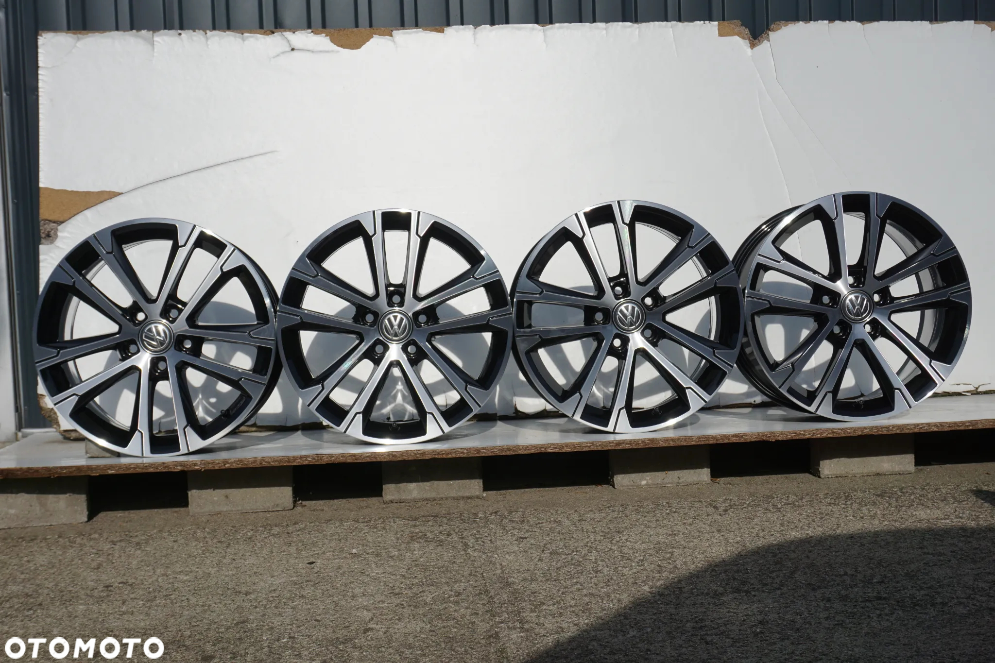 Volkswagen 5x112 17 7J et49  stan bdb - 3
