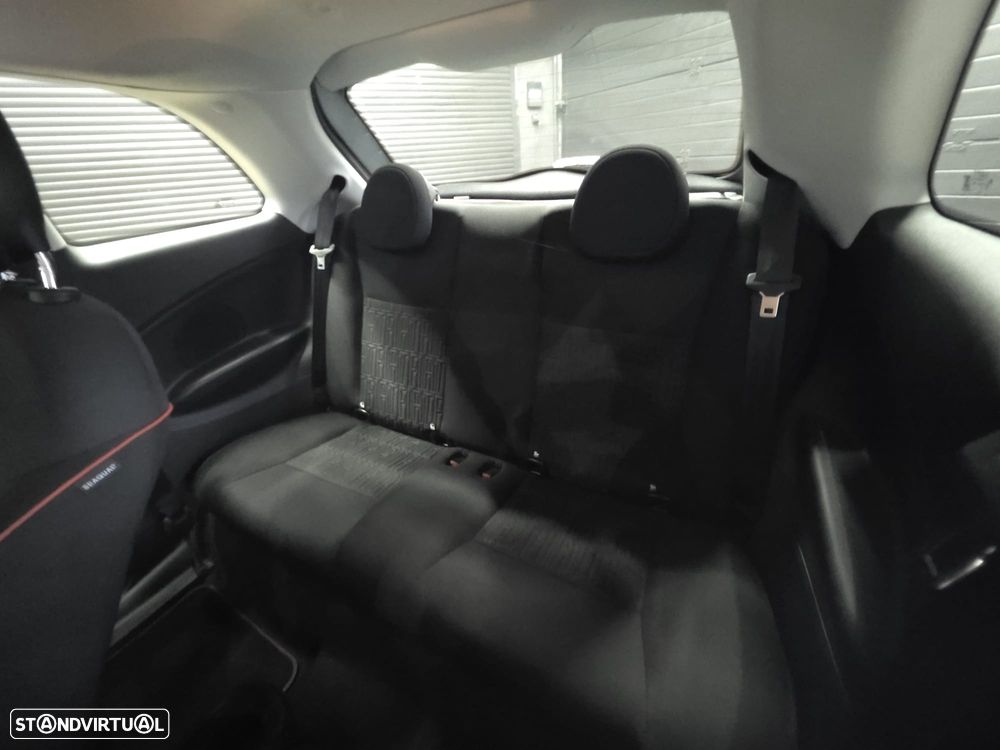 Fiat 500e 23,8kWh Red - 10