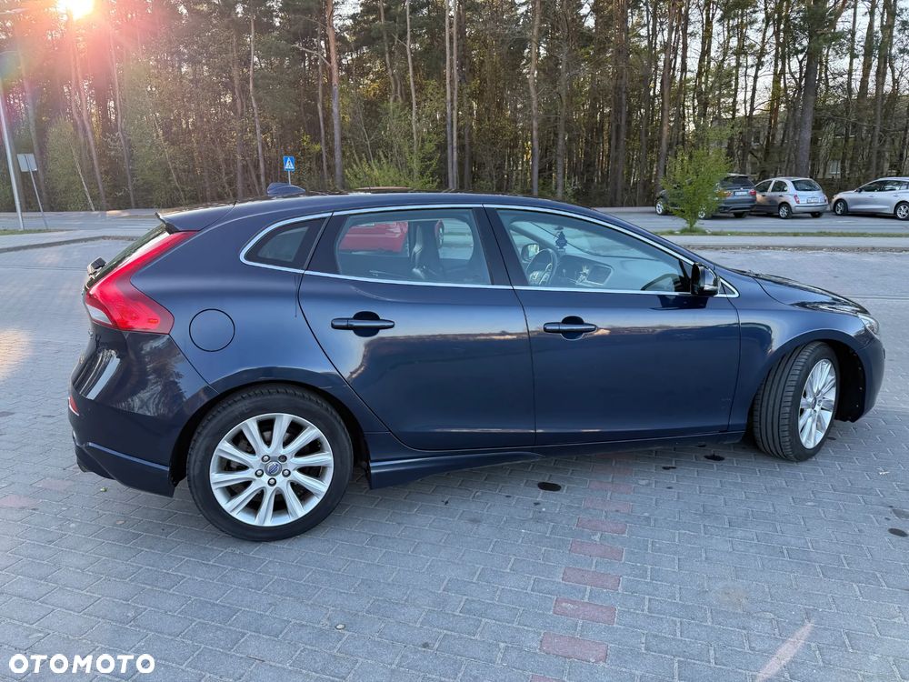 Volvo V40 D2 Summum - 15