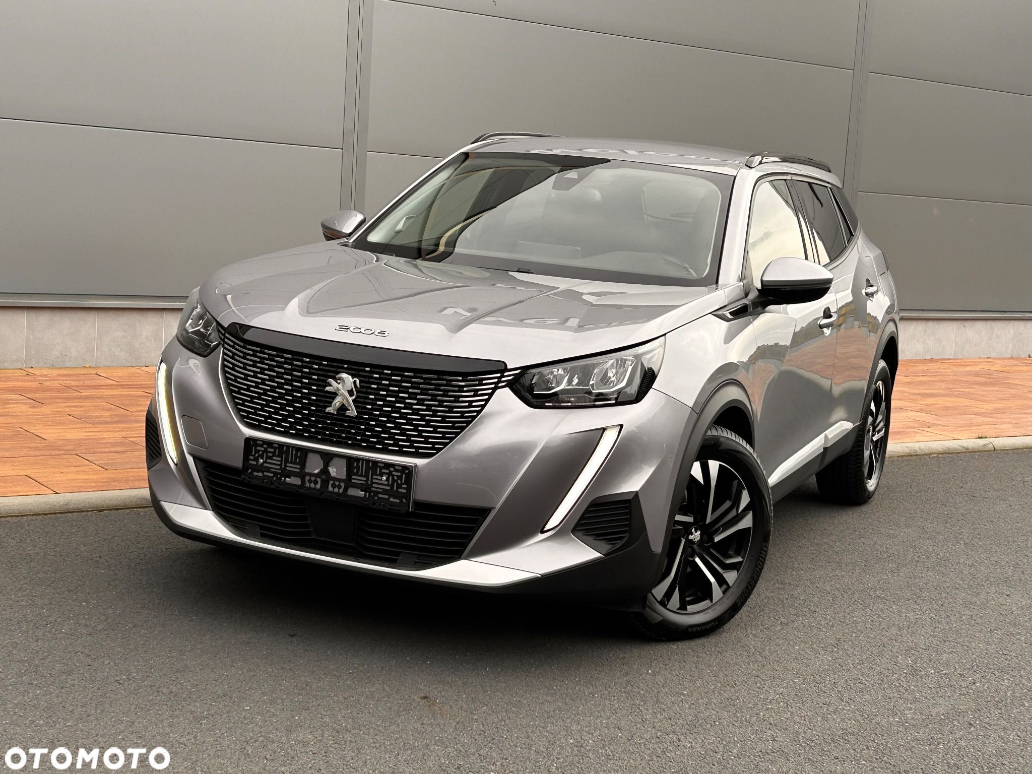 Peugeot 2008 - 1