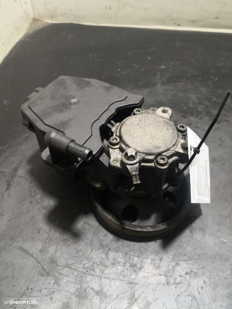 Bomba Direção Assistida Mercedes-Benz C-Class (W202) - 1