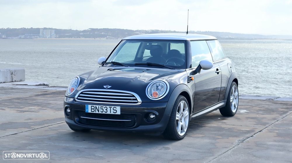 MINI 3 Portas Cooper D - 5