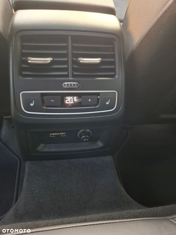 Audi A4 Limousine 45 TFSI quattro S tronic S line - 29