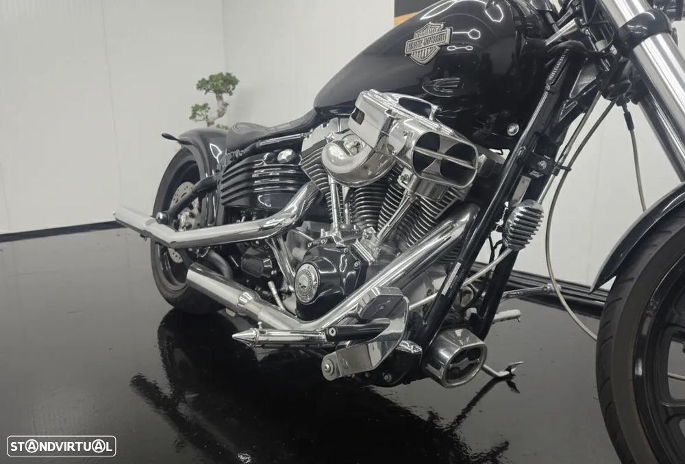 Harley-Davidson FXDWG Rocker - 1