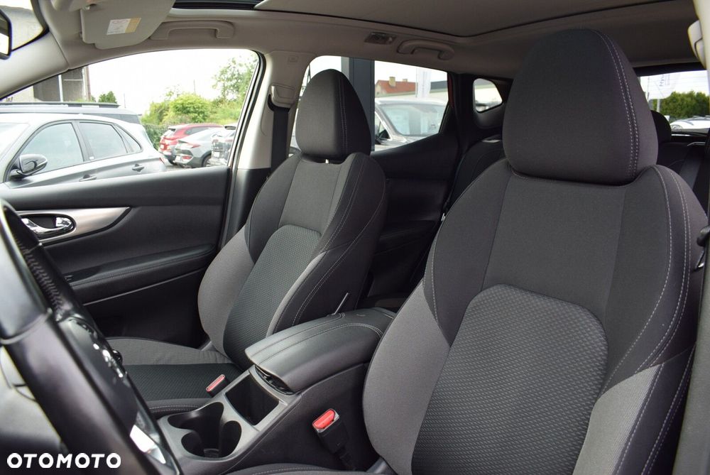 Nissan Qashqai - 14