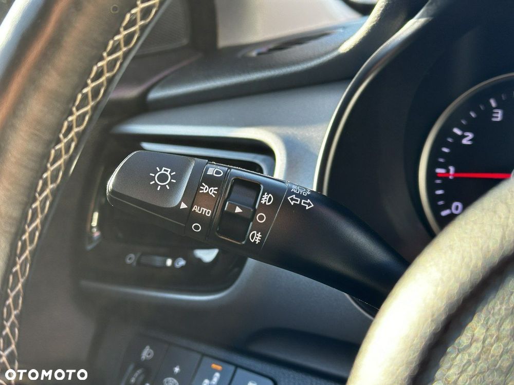 Kia Stonic 1.0 T-GDI 120 Spirit - 20