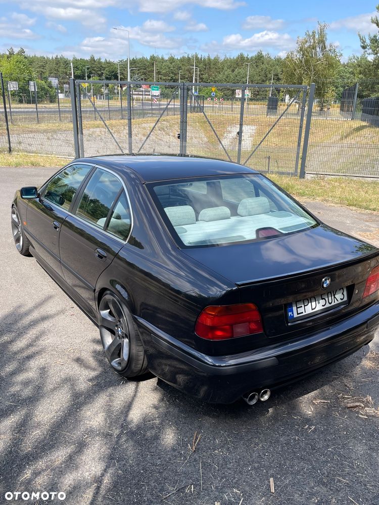 BMW Seria 5 - 15