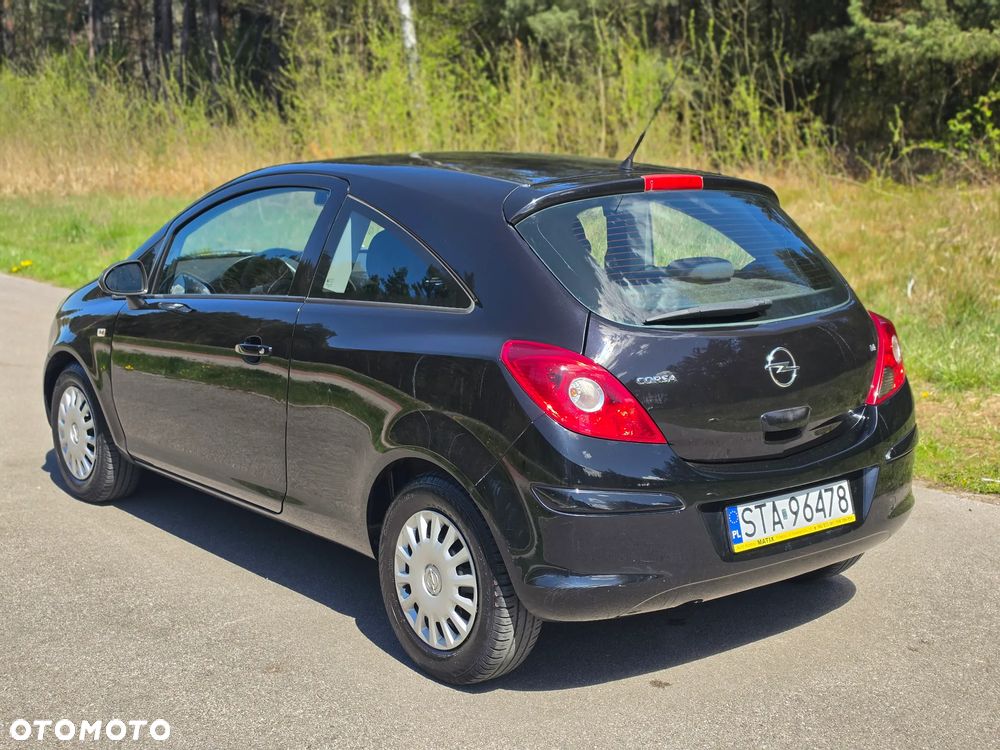 Opel Corsa 1.4 16V Sport - 11