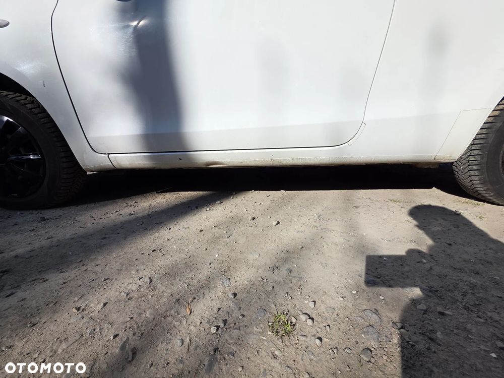 Toyota Yaris 1.0 Luna A/C - 17