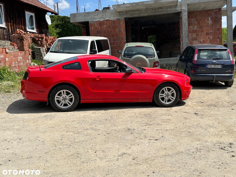 Ford Mustang 3.7 V6 - 12