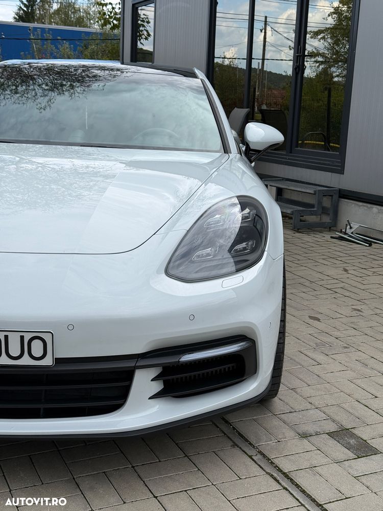 Porsche Panamera 4 - 15