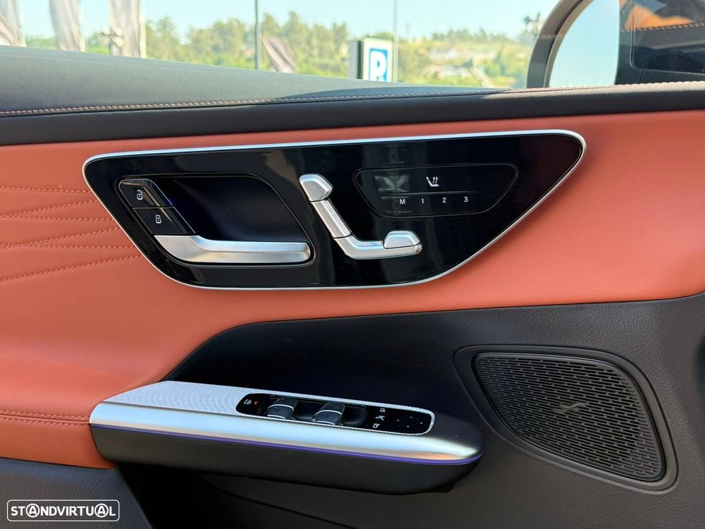 Mercedes-Benz GLC 300 de Coupe 4Matic - 19