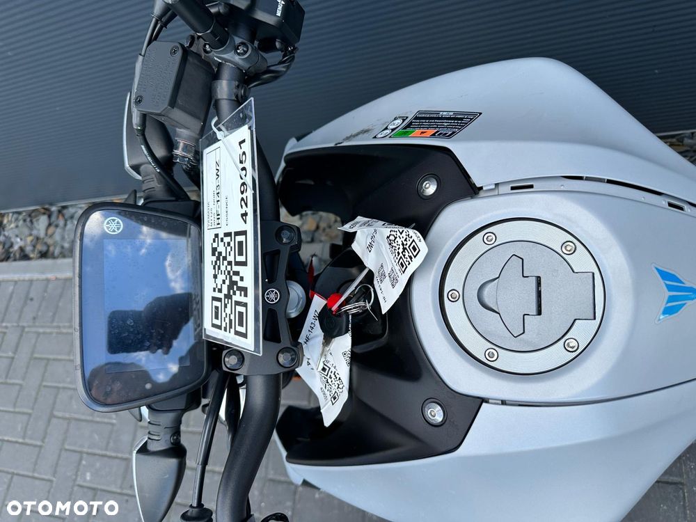 Yamaha MT - 7