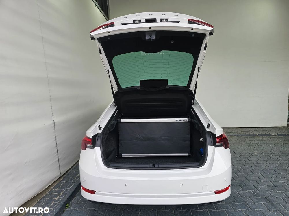 Skoda Octavia 1.5 TSI Ambition - 23