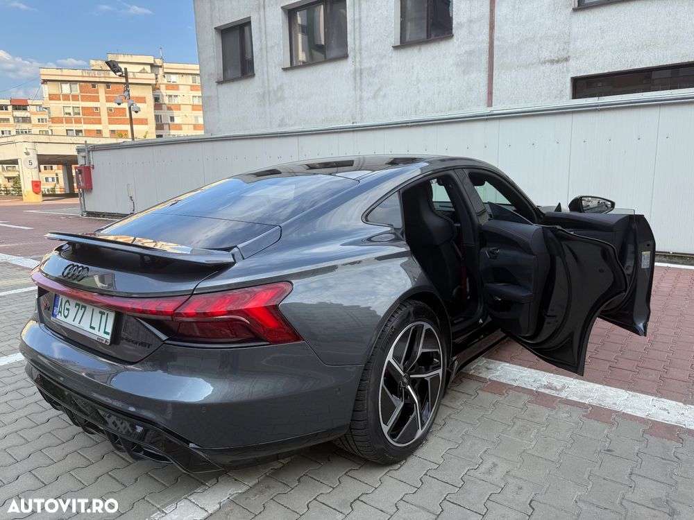 Audi e-tron GT RS quattro - 11