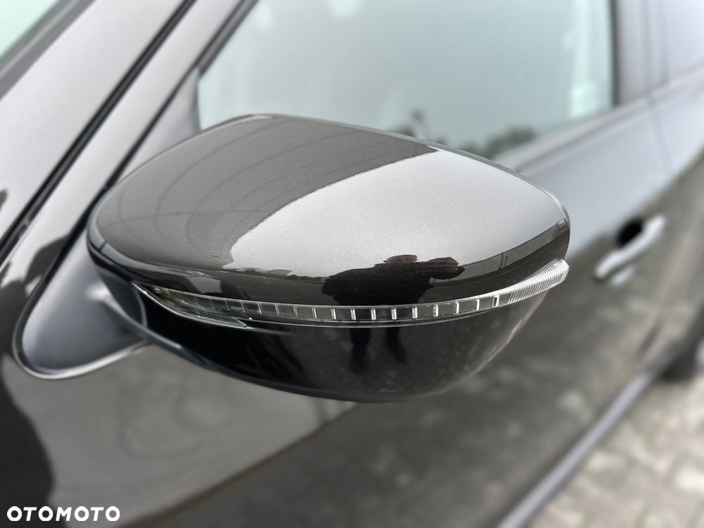 Nissan Juke 1.6 N-Connecta - 34